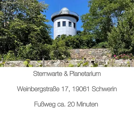 アパート Zuarin Seeblick - Ganzes Direkt Am Schlossgarten Von Mit Dschungelfeeling *